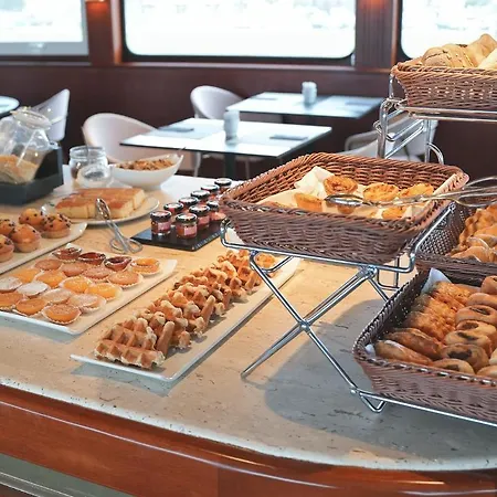 Отель Costa Do Sal Boat Lounge