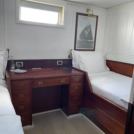 Costa Do Sal Boat Lounge 4* Aveiro