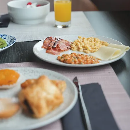 Costa Do Sal Boat Lounge 4*