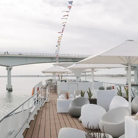 Costa Do Sal Boat Lounge Hotel Aveiro