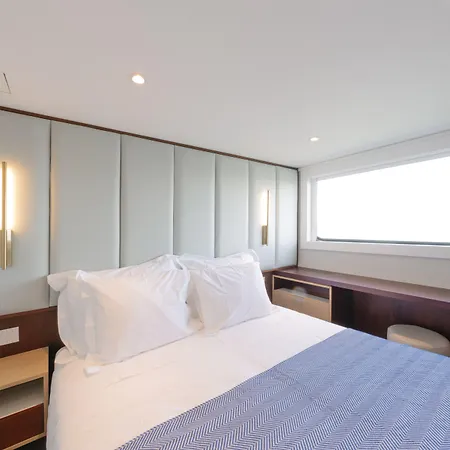 Costa Do Sal Boat Lounge 4* アヴェイロ