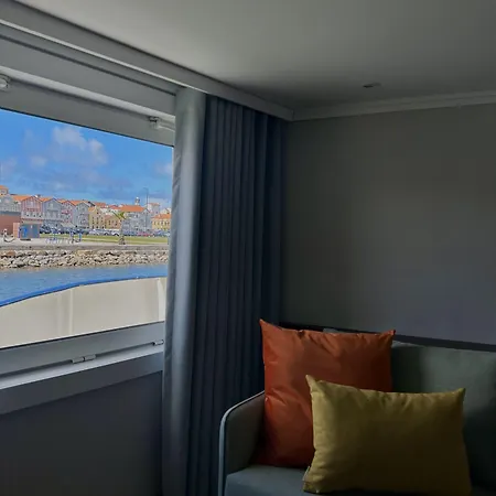 Costa Do Sal Boat Lounge ホテル アヴェイロ