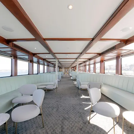 ホテル Costa Do Sal Boat Lounge アヴェイロ