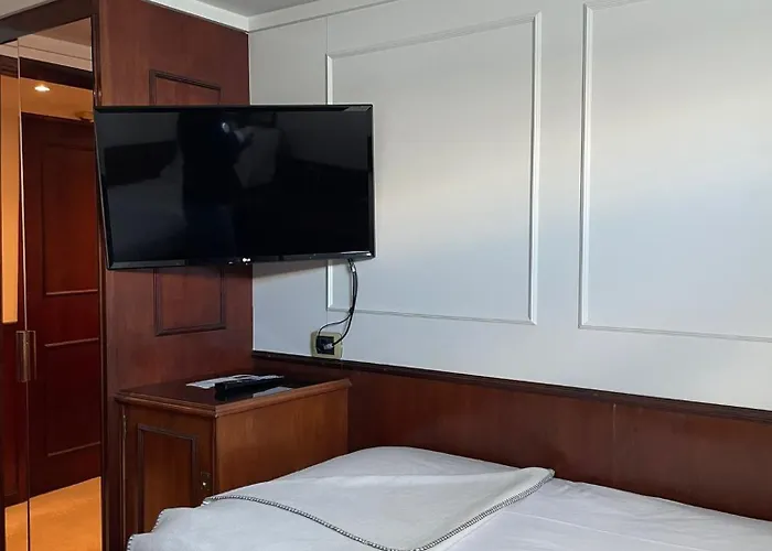 Costa Do Sal Boat Lounge 4* Авейру