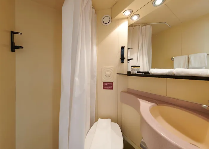 Отель Costa Do Sal Boat Lounge 4*