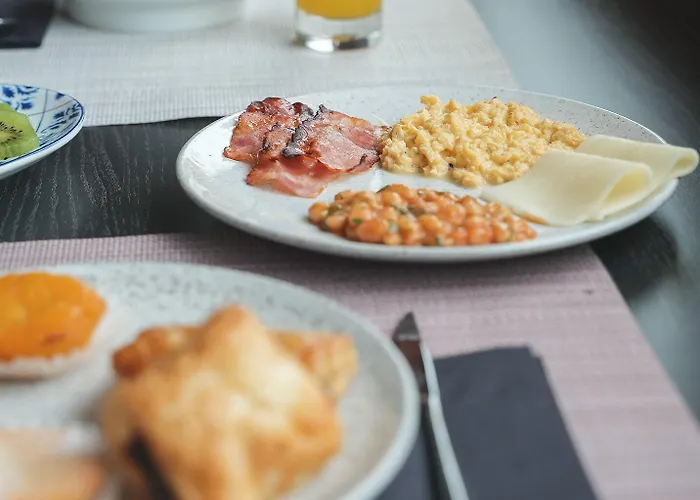 Costa Do Sal Boat Lounge 4*